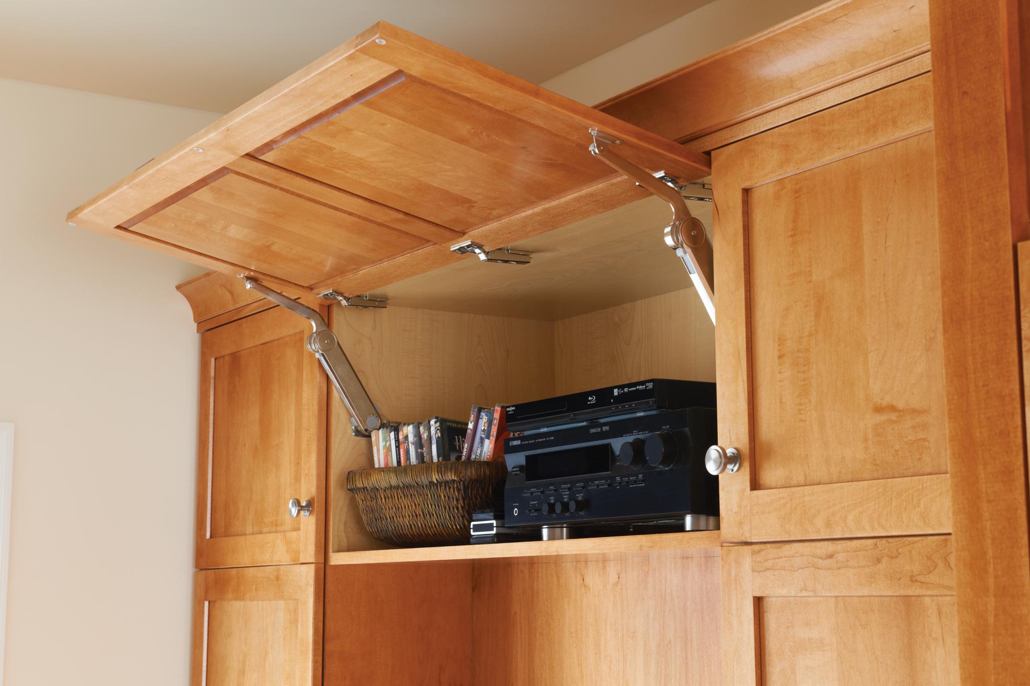 DesignCraft Lift and Stay Door