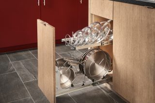 Pots and Pans organizer